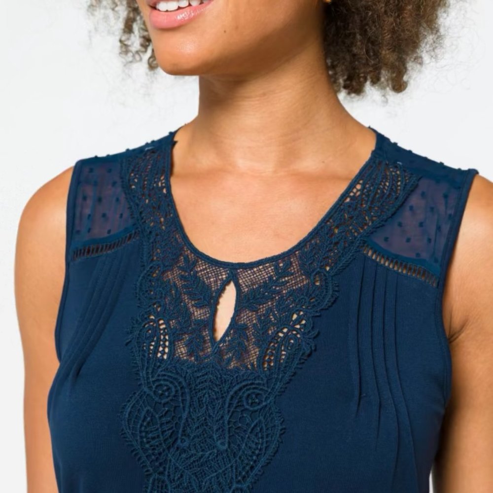 Ranella Crochet Front Keyhole Knit Top